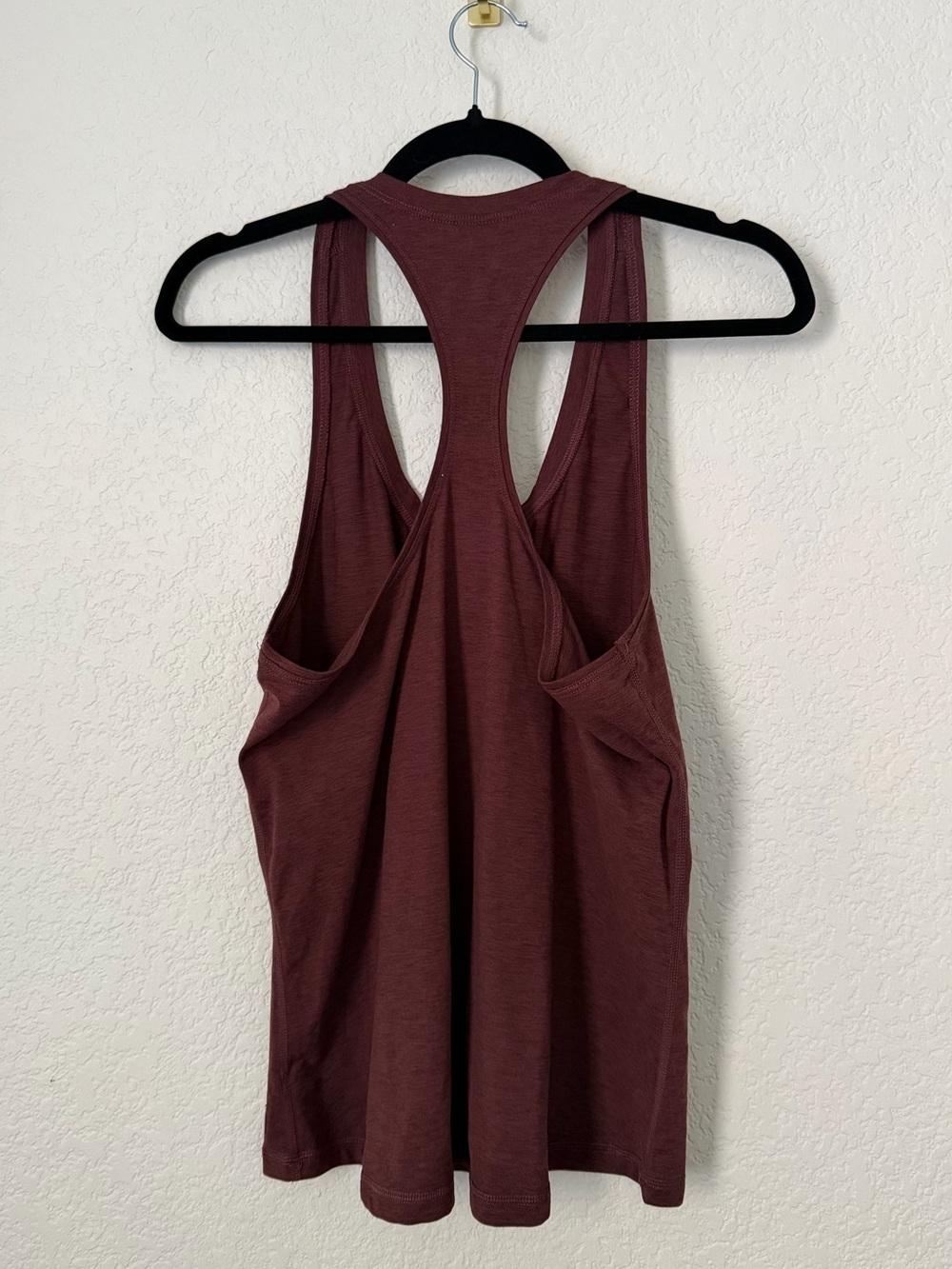 VUORI Lux Performance Tank In Brick Heather Large - Picture 3 of 7